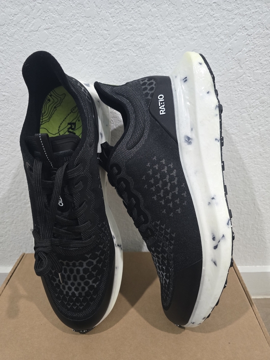 RATIO Black Athletic Sneakers with Speckled White Midsole main image 10